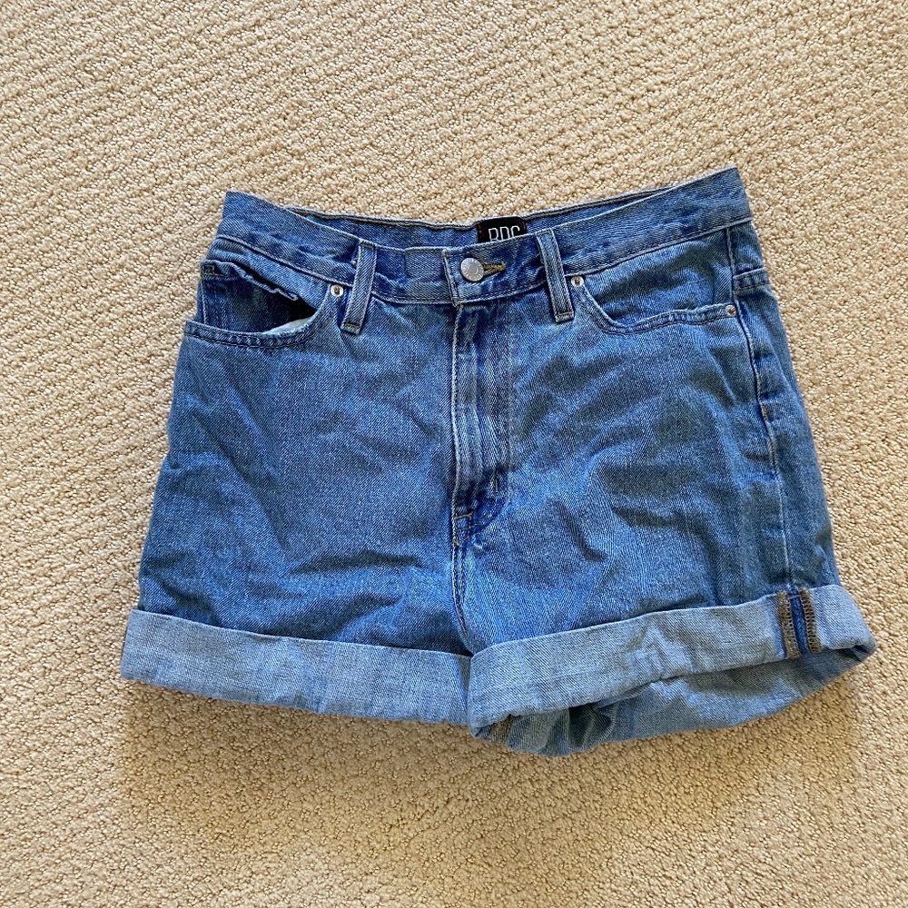 BDG High Rise Mom Short